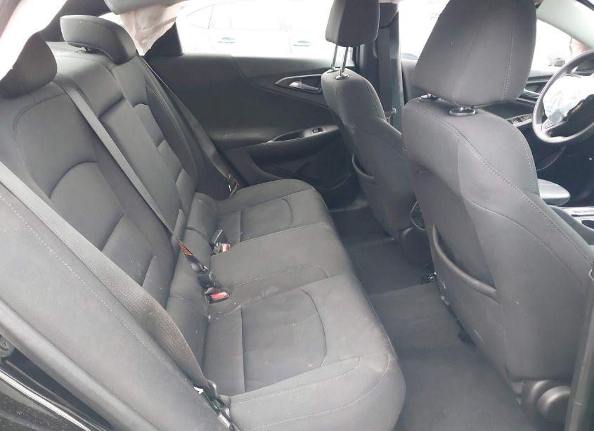 Photo 8 of 2020 Chevrolet Malibu FWD LT (VIN 1G1ZD5ST7LF100350)