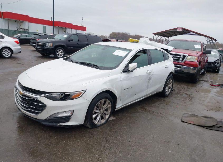 Photo 2 of 2021 Chevrolet Malibu FWD LT (VIN 1G1ZD5ST7MF008396)