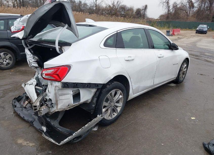 Photo 4 of 2021 Chevrolet Malibu FWD LT (VIN 1G1ZD5ST7MF008396)