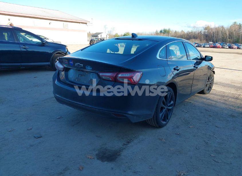 Photo 4 of 2021 Chevrolet Malibu FWD LT (VIN 1G1ZD5ST7MF014750)