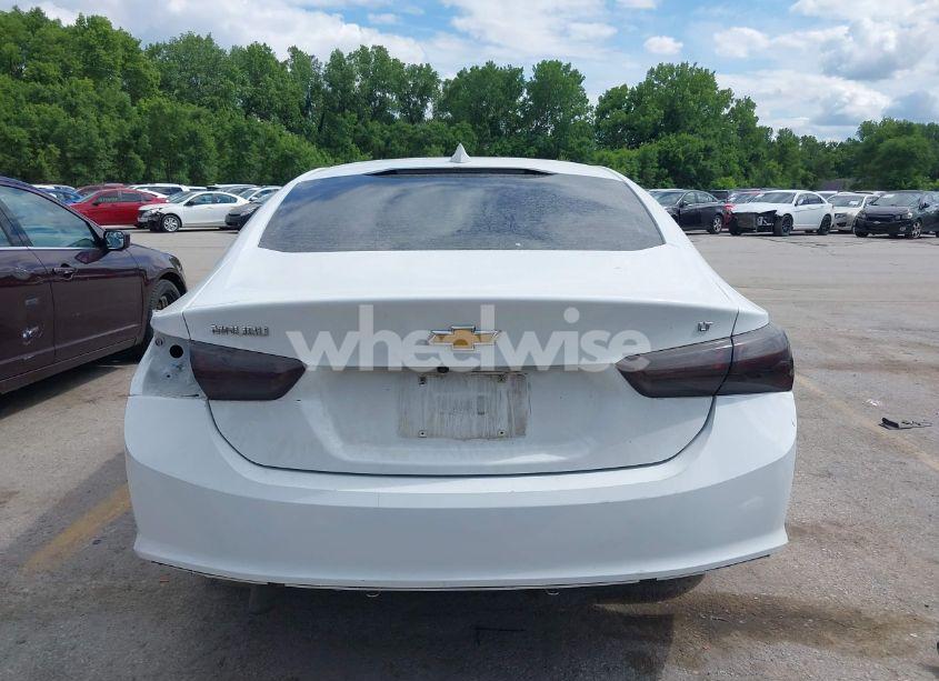 Photo 17 of 2021 Chevrolet Malibu FWD LT (VIN 1G1ZD5ST7MF026137)