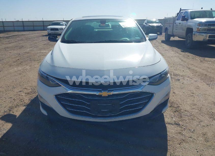 Photo 12 of 2021 Chevrolet Malibu FWD LT (VIN 1G1ZD5ST7MF029491)