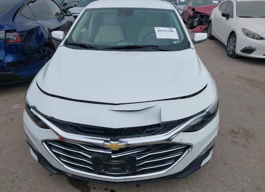 Photo 12 of 2021 Chevrolet Malibu FWD LT (VIN 1G1ZD5ST7MF047814)