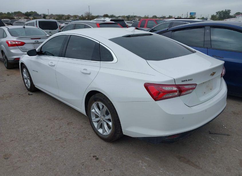 Photo 3 of 2021 Chevrolet Malibu FWD LT (VIN 1G1ZD5ST7MF047814)
