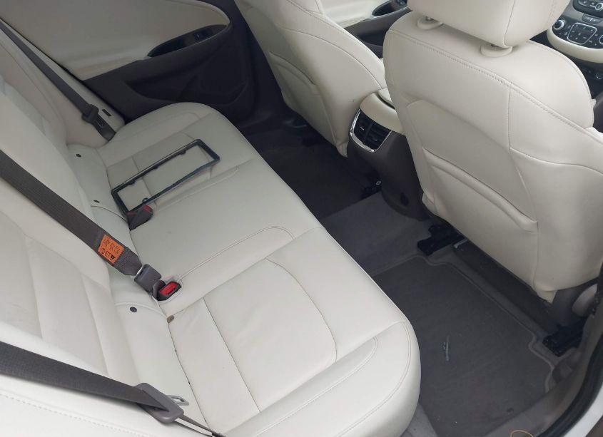 Photo 8 of 2021 Chevrolet Malibu FWD LT (VIN 1G1ZD5ST7MF047814)