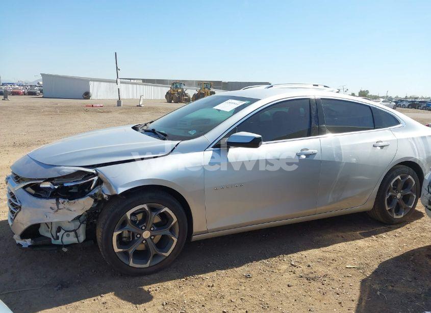 Photo 14 of 2021 Chevrolet Malibu FWD LT (VIN 1G1ZD5ST7MF074057)