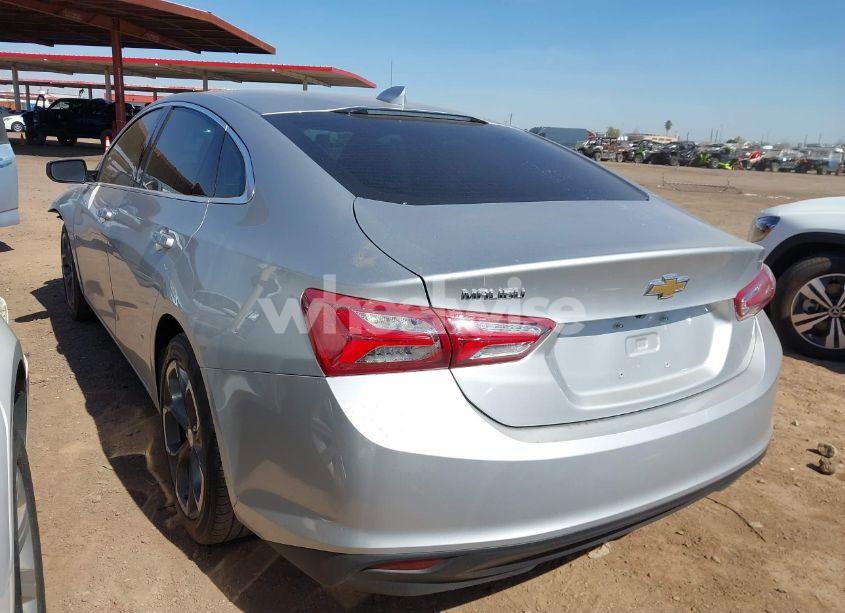 Photo 3 of 2021 Chevrolet Malibu FWD LT (VIN 1G1ZD5ST7MF074057)