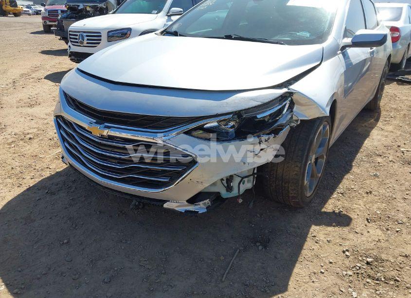 Photo 6 of 2021 Chevrolet Malibu FWD LT (VIN 1G1ZD5ST7MF074057)