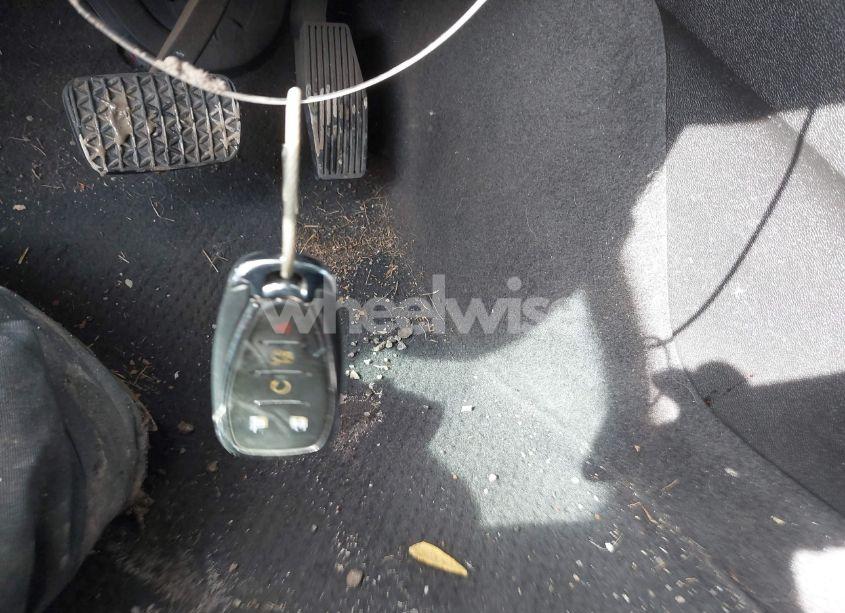 Photo 11 of 2021 Chevrolet Malibu FWD LT (VIN 1G1ZD5ST7MF074950)