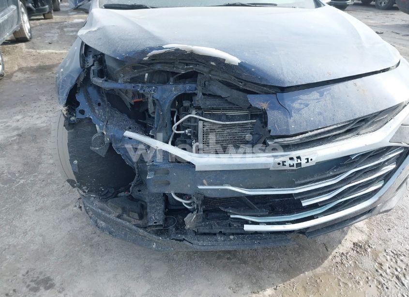 Photo 6 of 2021 Chevrolet Malibu FWD LT (VIN 1G1ZD5ST7MF074950)