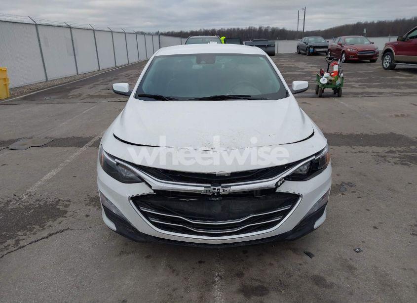 Photo 12 of 2022 Chevrolet Malibu FWD LT (VIN 1G1ZD5ST7NF111240)