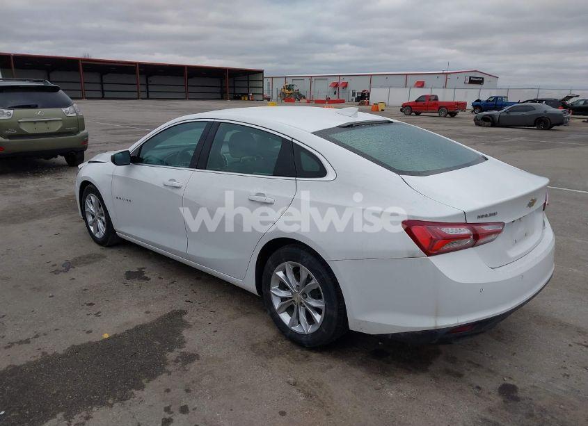 Photo 3 of 2022 Chevrolet Malibu FWD LT (VIN 1G1ZD5ST7NF111240)