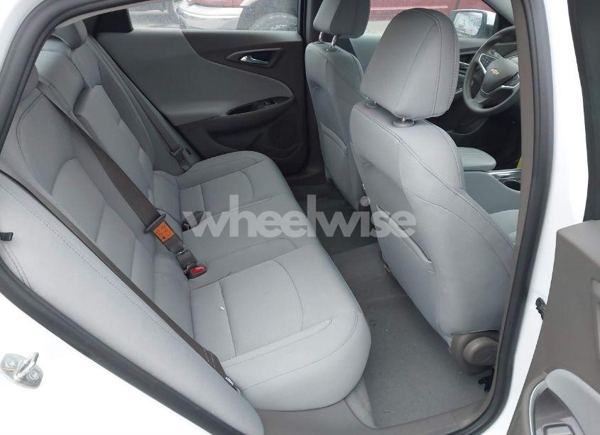 Photo 8 of 2022 Chevrolet Malibu FWD LT (VIN 1G1ZD5ST7NF111240)