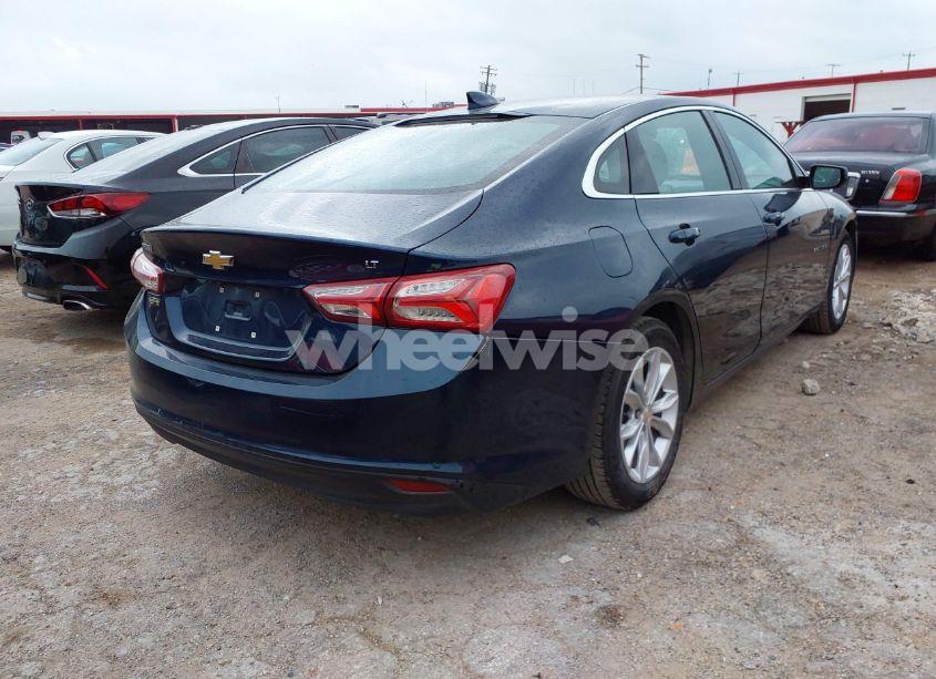 Photo 4 of 2022 Chevrolet Malibu FWD LT (VIN 1G1ZD5ST7NF120035)