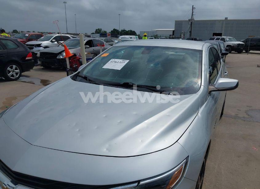 Photo 6 of 2022 Chevrolet Malibu FWD LT (VIN 1G1ZD5ST7NF133416)