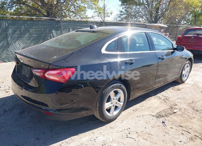 Photo 4 of 2022 Chevrolet Malibu FWD LT (VIN 1G1ZD5ST7NF134033)