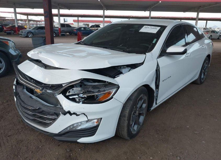 Photo 2 of 2022 Chevrolet Malibu FWD LT (VIN 1G1ZD5ST7NF142830)