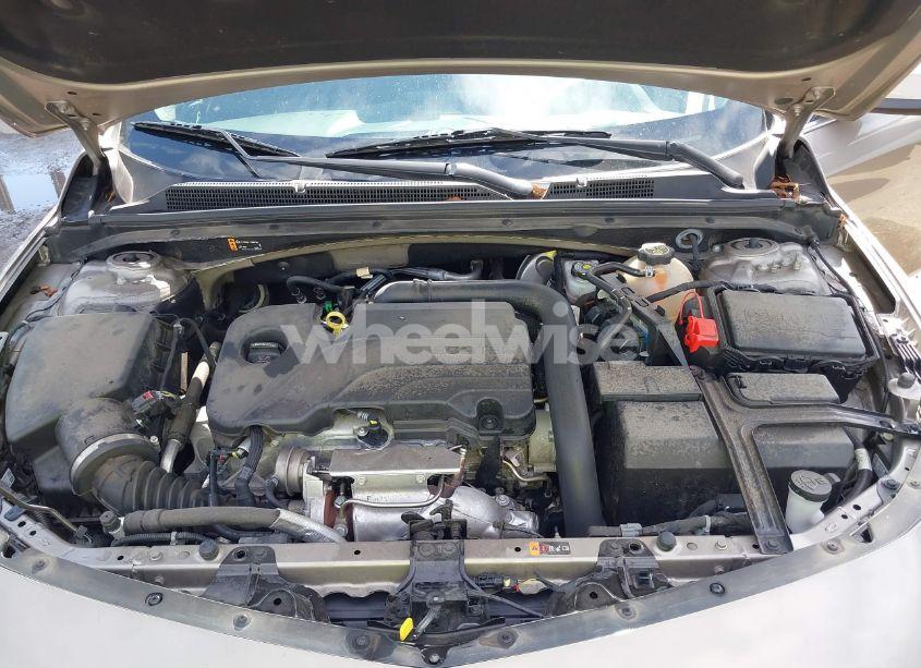 Photo 10 of 2022 Chevrolet Malibu FWD LT (VIN 1G1ZD5ST7NF146781)