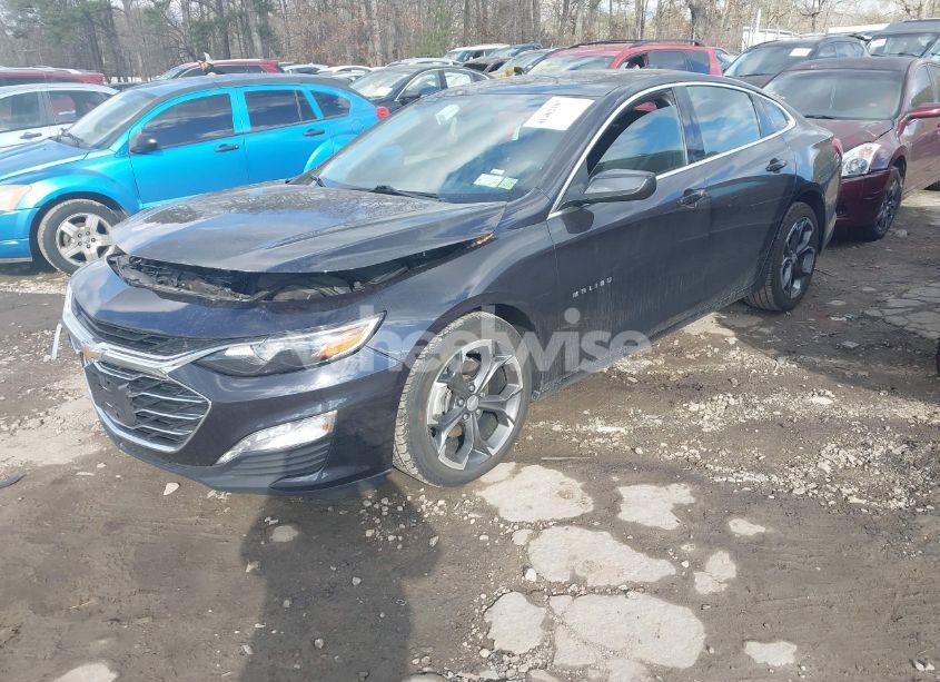 Photo 2 of 2022 Chevrolet Malibu FWD LT (VIN 1G1ZD5ST7NF165525)