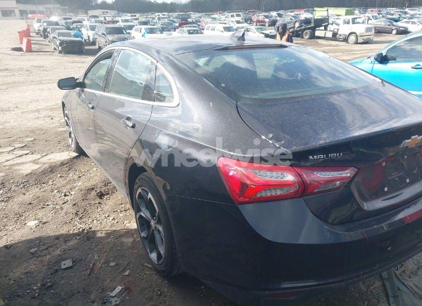 Photo 3 of 2022 Chevrolet Malibu FWD LT (VIN 1G1ZD5ST7NF165525)