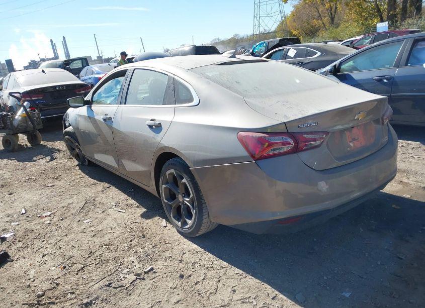 Photo 3 of 2022 Chevrolet Malibu FWD LT (VIN 1G1ZD5ST7NF180381)