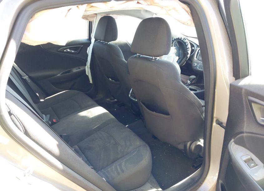 Photo 8 of 2022 Chevrolet Malibu FWD LT (VIN 1G1ZD5ST7NF180381)