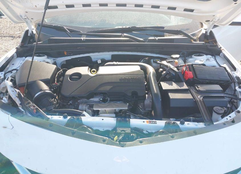 Photo 10 of 2022 Chevrolet Malibu FWD LT (VIN 1G1ZD5ST7NF198752)