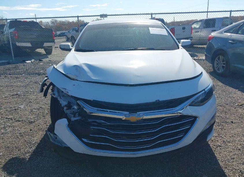 Photo 6 of 2022 Chevrolet Malibu FWD LT (VIN 1G1ZD5ST7NF198752)