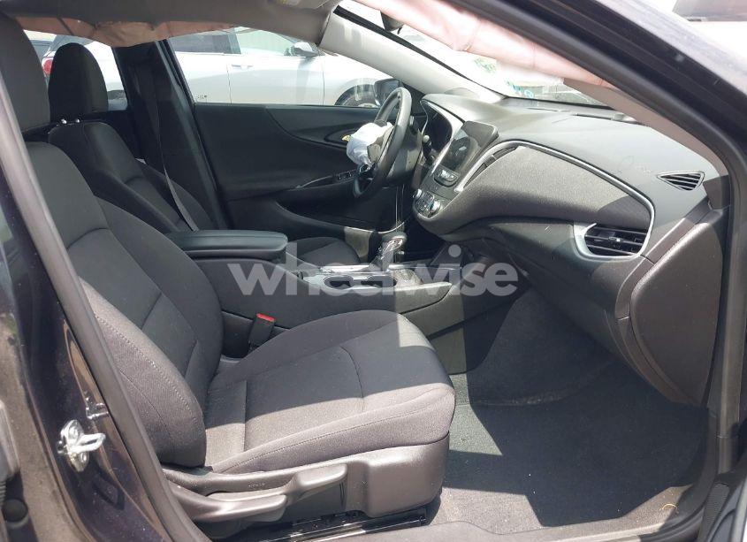 Photo 5 of 2023 Chevrolet Malibu FWD 1LT (VIN 1G1ZD5ST7PF112200)