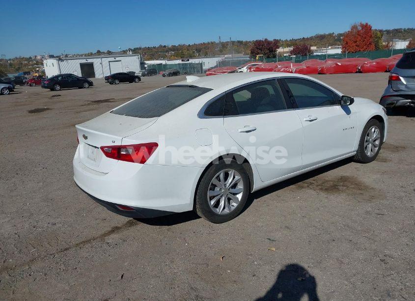 Photo 4 of 2023 Chevrolet Malibu FWD 1LT (VIN 1G1ZD5ST7PF127344)
