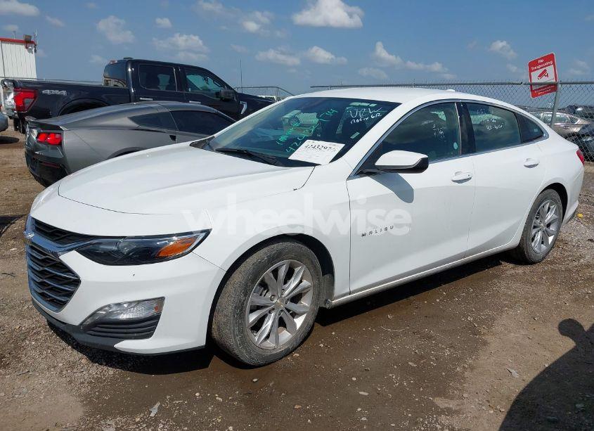 Photo 2 of 2023 Chevrolet Malibu FWD 1LT (VIN 1G1ZD5ST7PF161851)