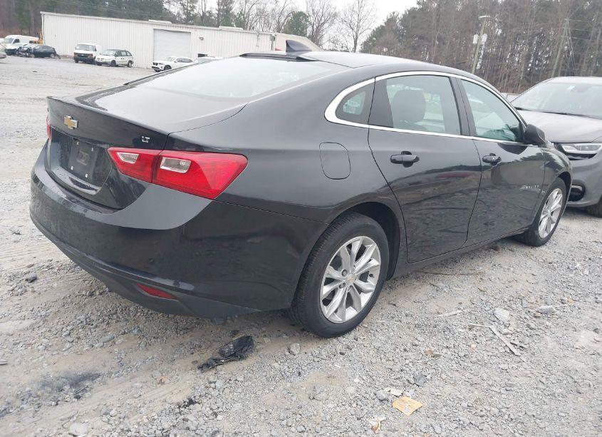 Photo 4 of 2023 Chevrolet Malibu FWD 1LT (VIN 1G1ZD5ST7PF163857)