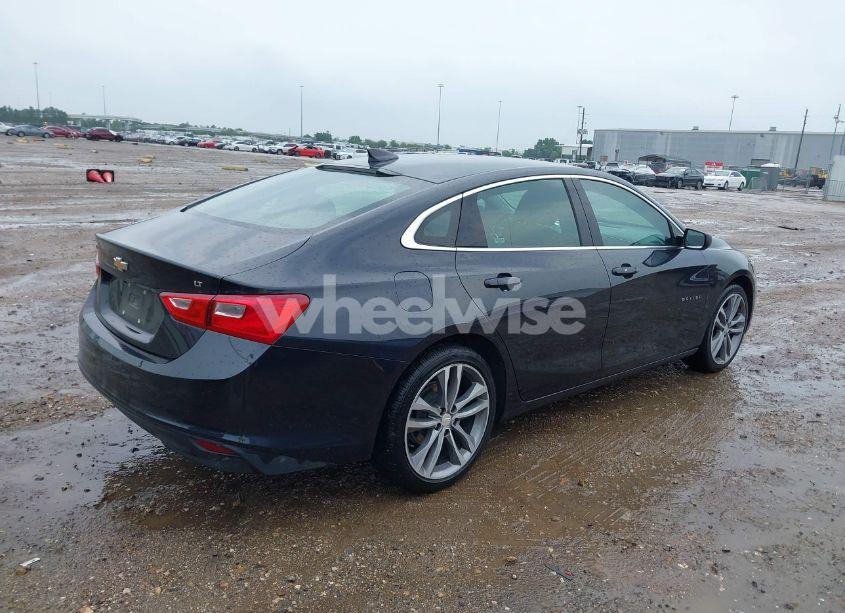 Photo 4 of 2023 Chevrolet Malibu FWD 1LT (VIN 1G1ZD5ST7PF182361)