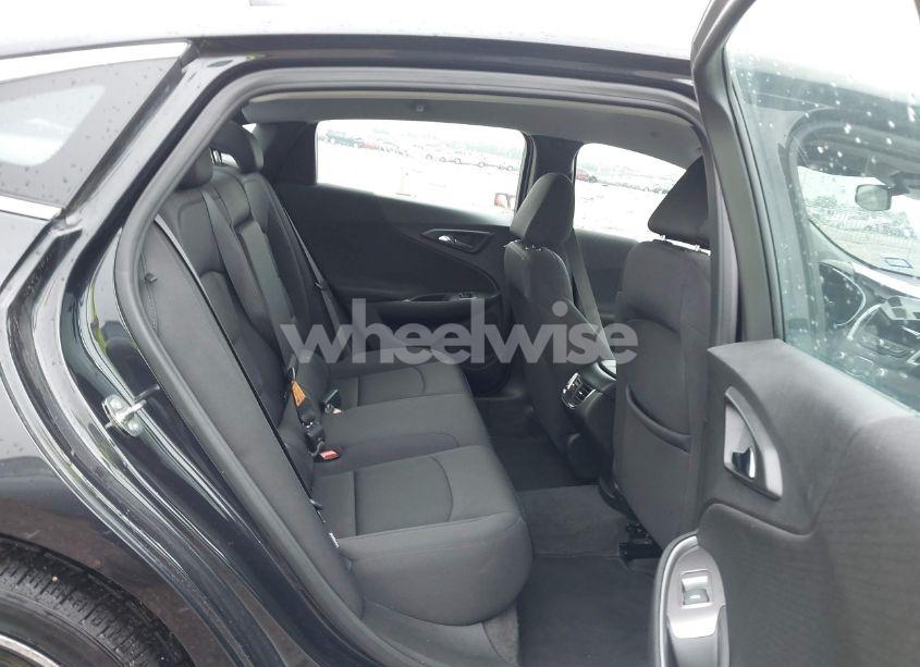 Photo 8 of 2023 Chevrolet Malibu FWD 1LT (VIN 1G1ZD5ST7PF182361)