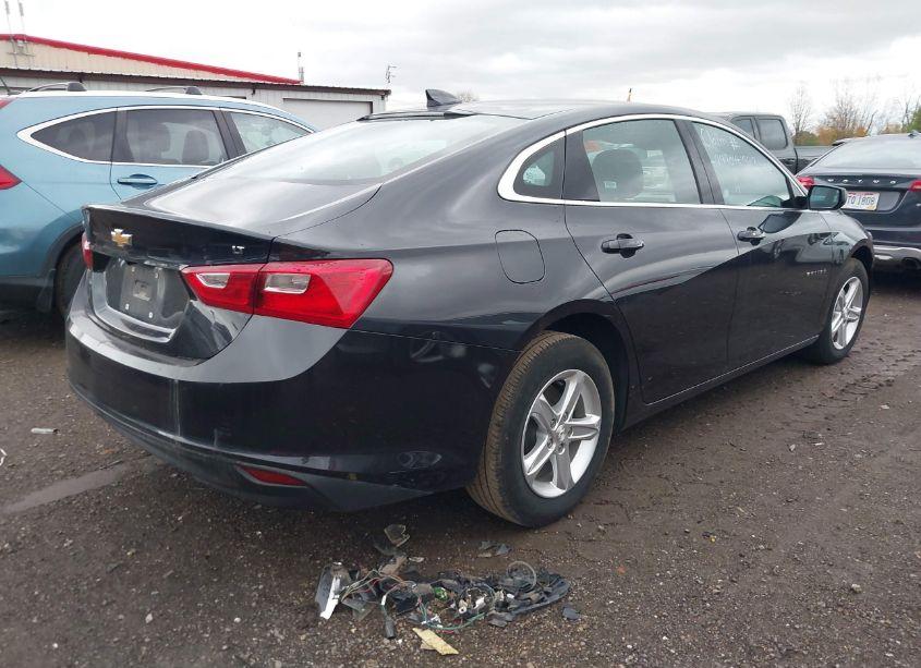 Photo 4 of 2023 Chevrolet Malibu FWD 1LT (VIN 1G1ZD5ST7PF182716)