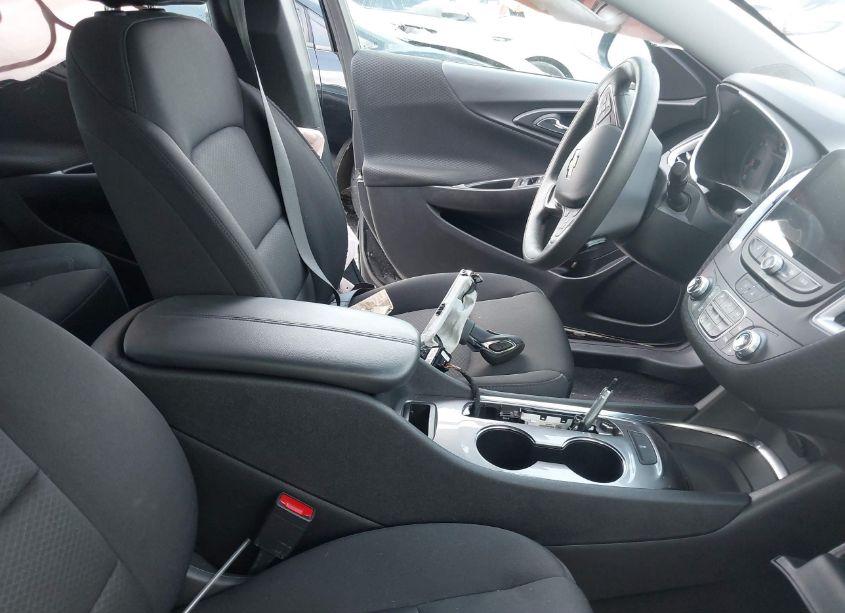 Photo 5 of 2023 Chevrolet Malibu FWD 1LT (VIN 1G1ZD5ST7PF196972)