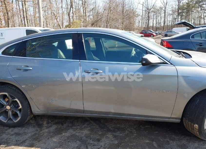 Photo 13 of 2023 Chevrolet Malibu FWD 1LT (VIN 1G1ZD5ST7PF200499)