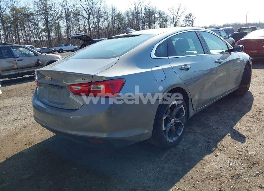 Photo 4 of 2023 Chevrolet Malibu FWD 1LT (VIN 1G1ZD5ST7PF200499)