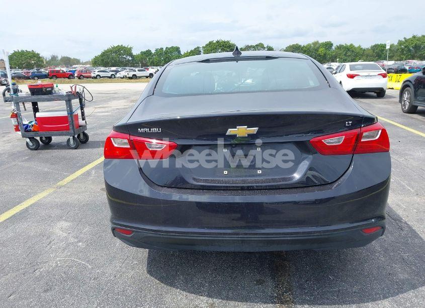 Photo 16 of 2023 Chevrolet Malibu FWD 1LT (VIN 1G1ZD5ST7PF200972)