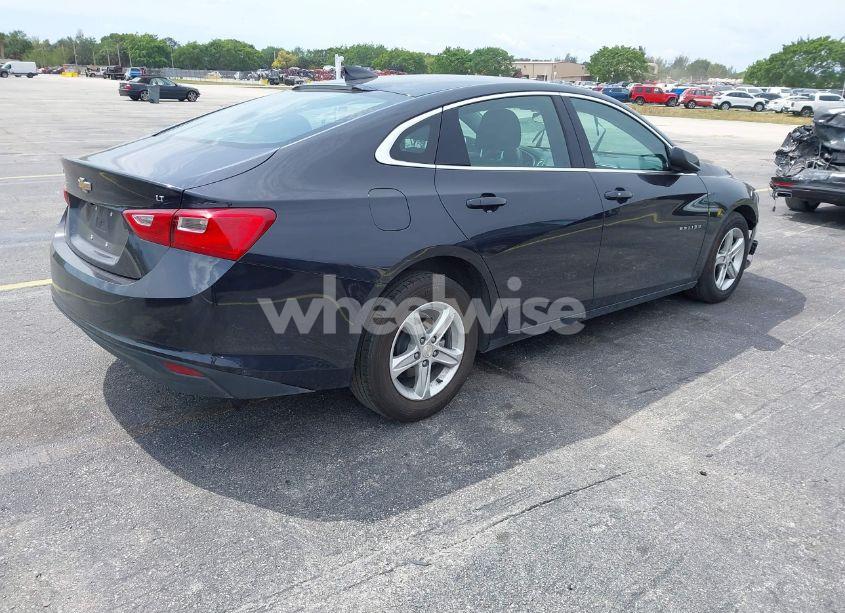 Photo 4 of 2023 Chevrolet Malibu FWD 1LT (VIN 1G1ZD5ST7PF200972)