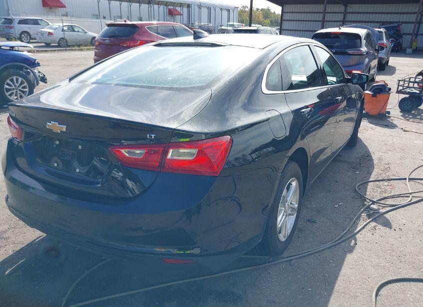Photo 4 of 2023 Chevrolet Malibu FWD 1LT (VIN 1G1ZD5ST7PF206979)