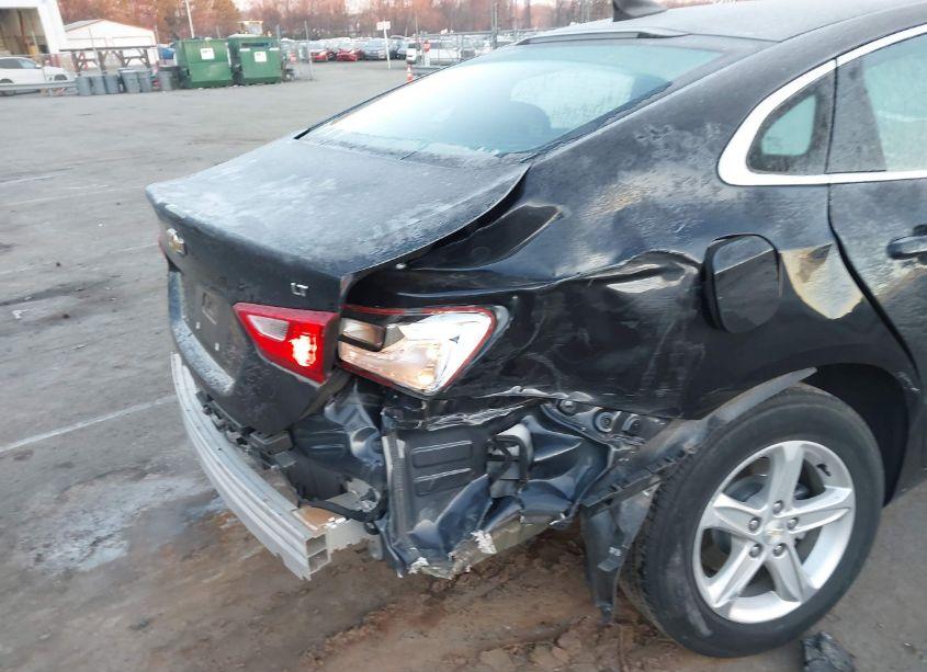 Photo 18 of 2023 Chevrolet Malibu FWD 1LT (VIN 1G1ZD5ST7PF213320)