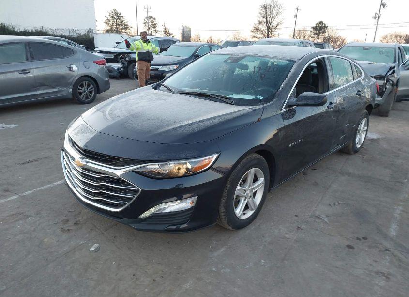 Photo 2 of 2023 Chevrolet Malibu FWD 1LT (VIN 1G1ZD5ST7PF213320)