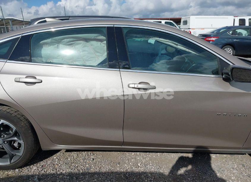 Photo 12 of 2023 Chevrolet Malibu FWD 1LT (VIN 1G1ZD5ST7PF227282)