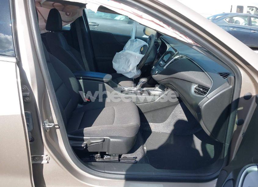 Photo 5 of 2023 Chevrolet Malibu FWD 1LT (VIN 1G1ZD5ST7PF227282)