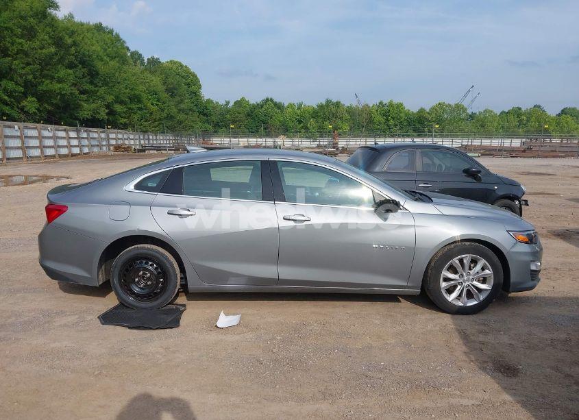 Photo 13 of 2023 Chevrolet Malibu FWD 1LT (VIN 1G1ZD5ST7PF229890)