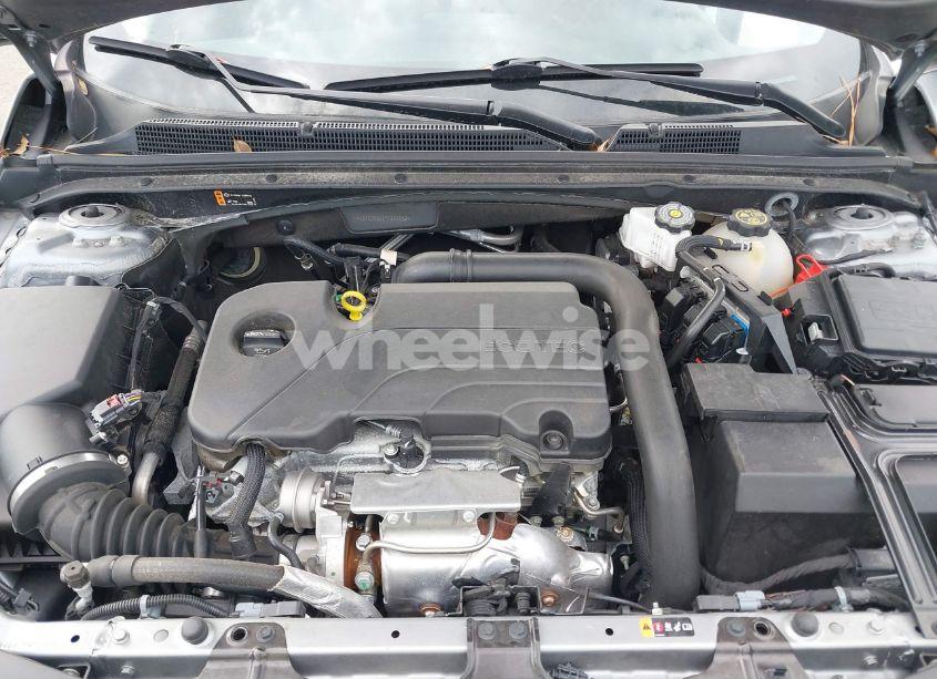 Photo 10 of 2023 Chevrolet Malibu FWD 1LT (VIN 1G1ZD5ST7PF231882)