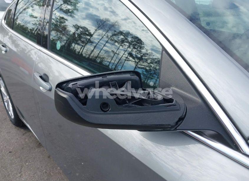 Photo 6 of 2023 Chevrolet Malibu FWD 1LT (VIN 1G1ZD5ST7PF231882)