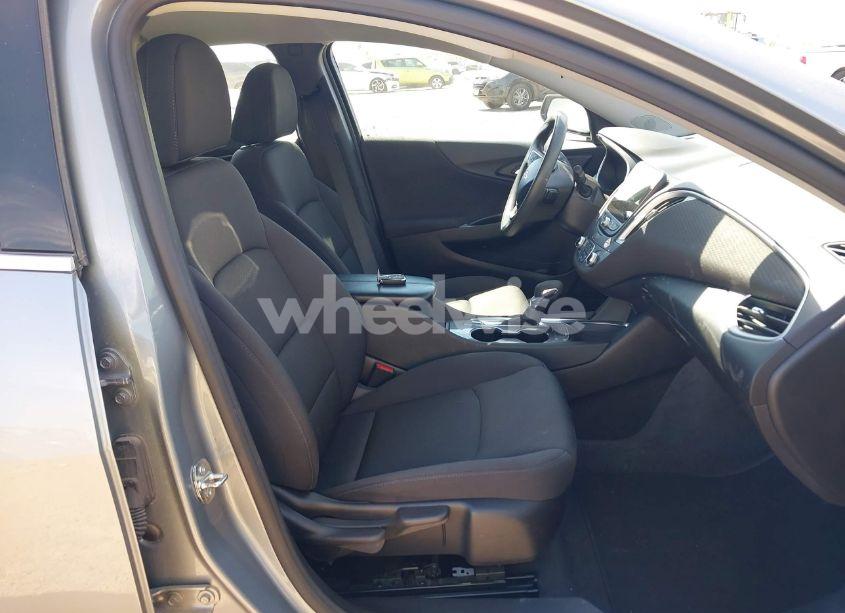 Photo 5 of 2023 Chevrolet Malibu FWD 1LT (VIN 1G1ZD5ST7PF242834)