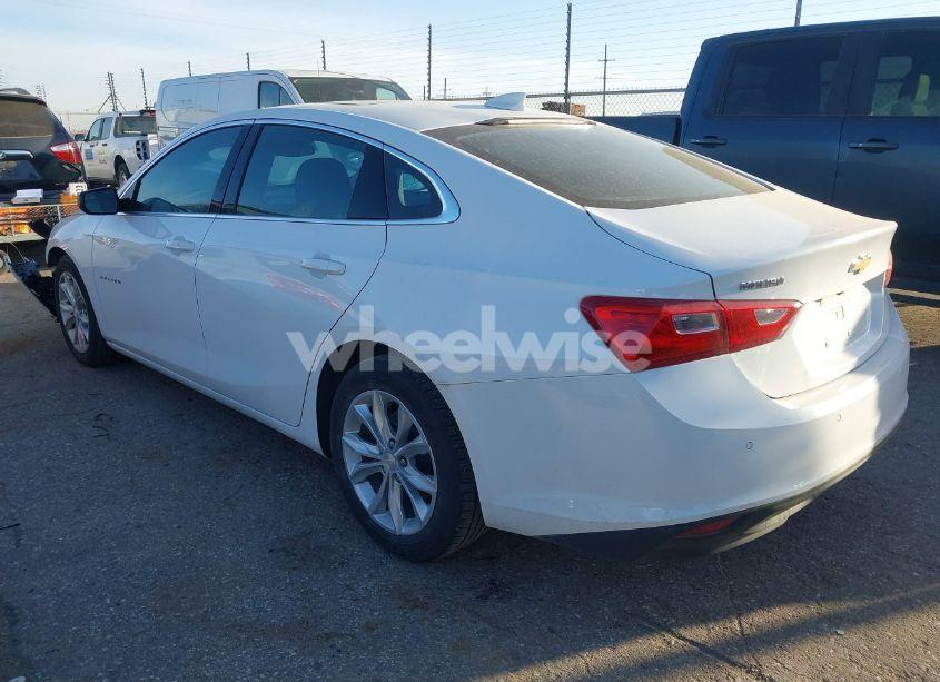 Photo 3 of 2024 Chevrolet Malibu FWD 1LT (VIN 1G1ZD5ST7RF109574)